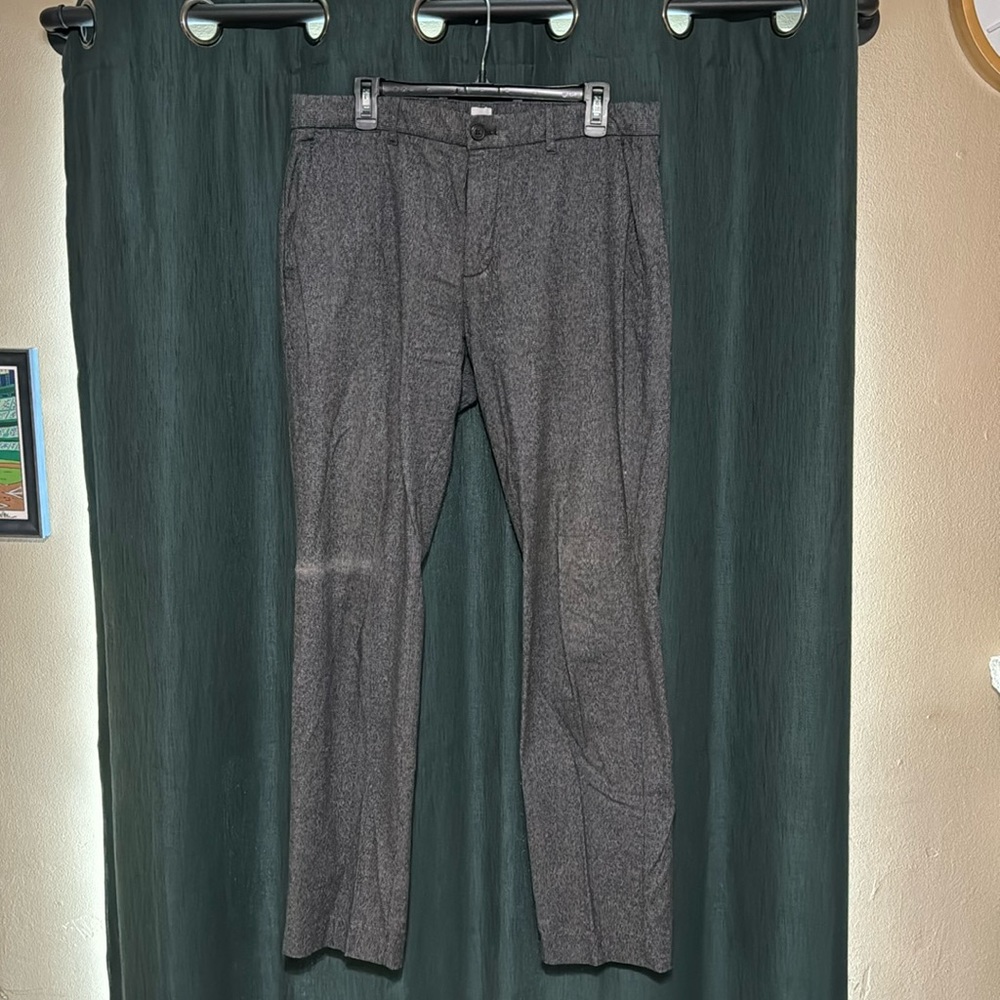 Gap 33/34 Slim fit slack